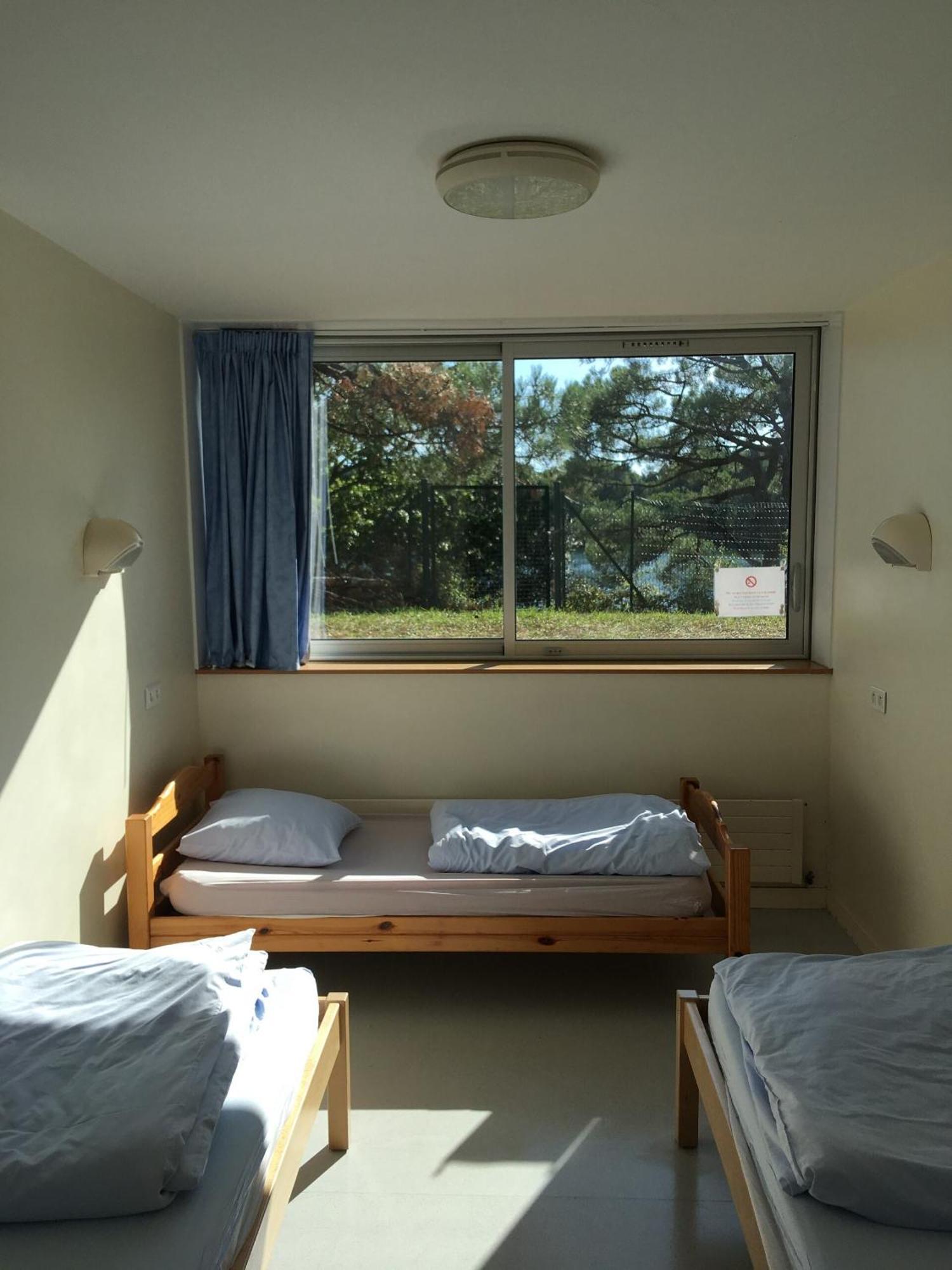 Auberge De Jeunesse Hi Lorient Exteriör bild